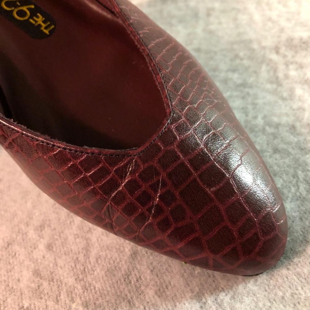 Burgundy ‘Crocodile’ Low-Heel Pumps - Picture 10 of 16